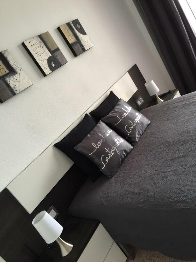 Bonito Y Acogedor Apartamento Con Fibra Салоу Екстер'єр фото