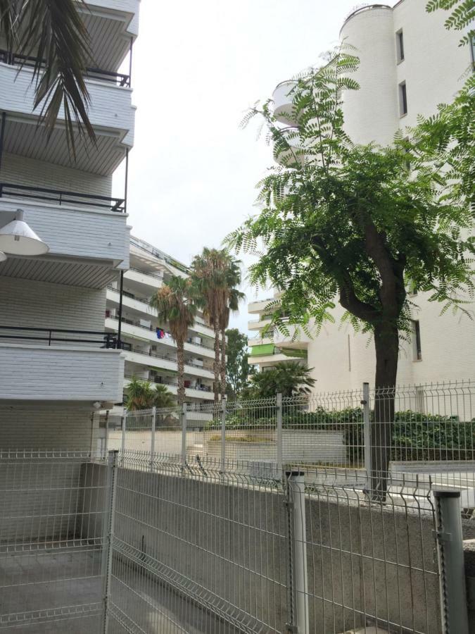 Bonito Y Acogedor Apartamento Con Fibra Салоу Екстер'єр фото